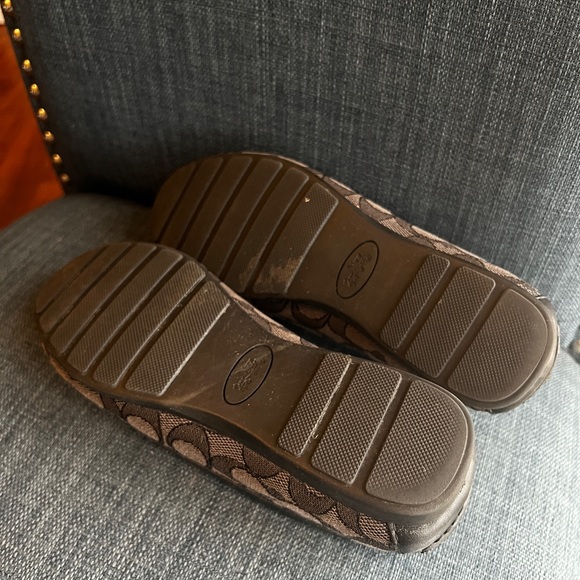 Coach Olive Signature C Jacquard Loafers - Picture 3 of 4